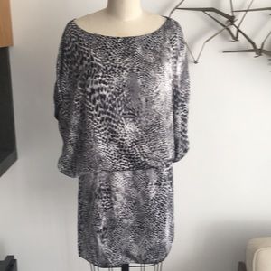 Karen Zambos python print dani dress. NWT